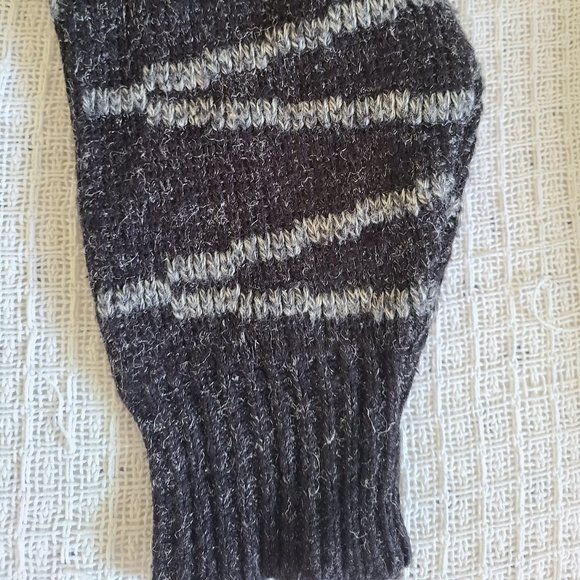 Vintage 80s Black and Grey Wool Blend Sweater with Leather Accents, Size M - Picture 4 of 5